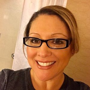 Meet your Posher, Lisa